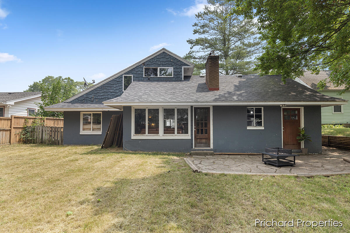 2207 Collingwood Avenue SW