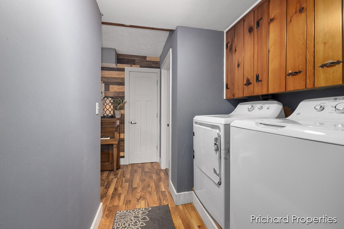 2207 Collingwood Avenue SW