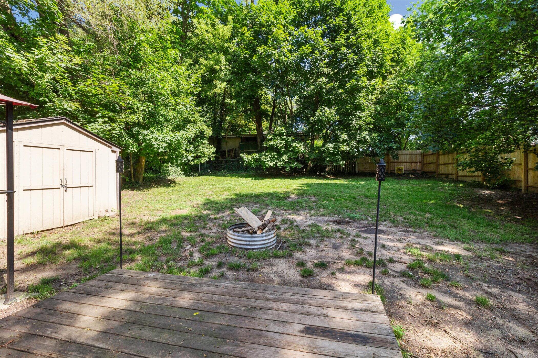 1135 Kentwood Street NE