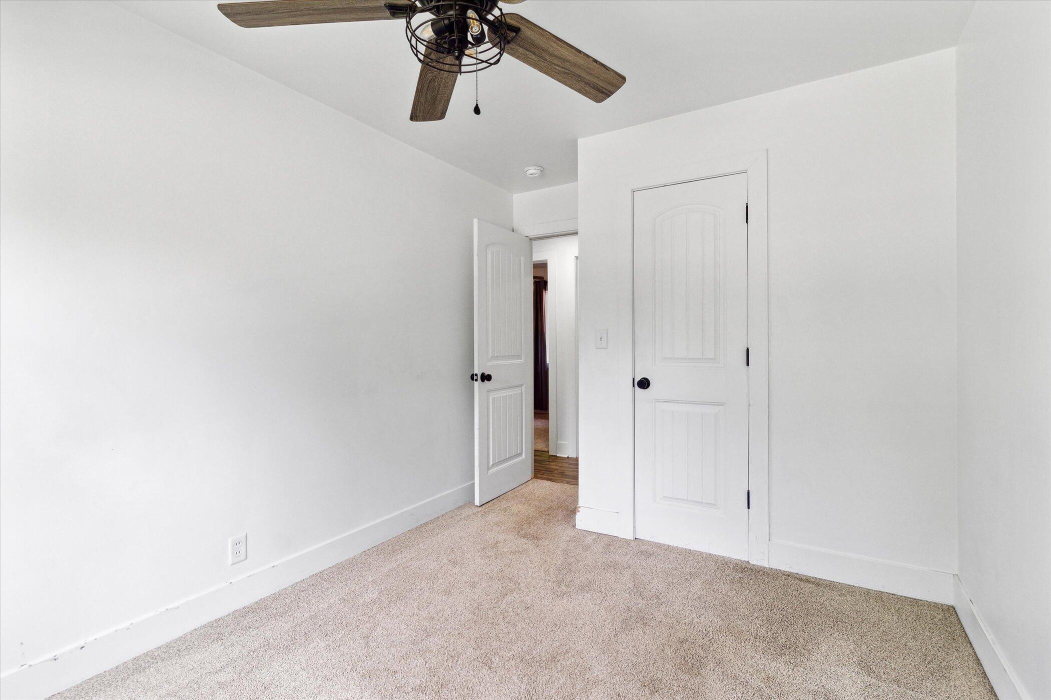 1135 Kentwood Street NE