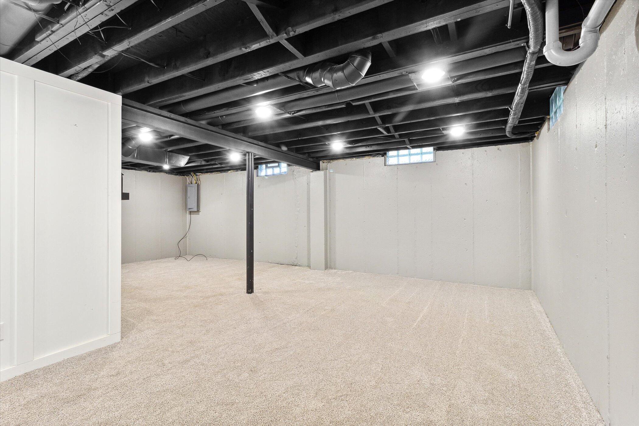 1135 Kentwood Street NE