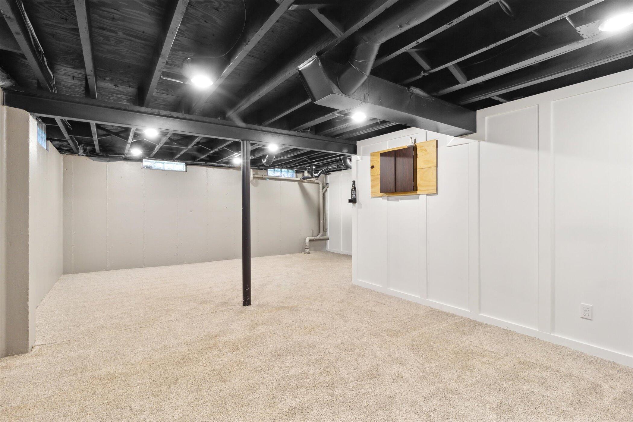 1135 Kentwood Street NE