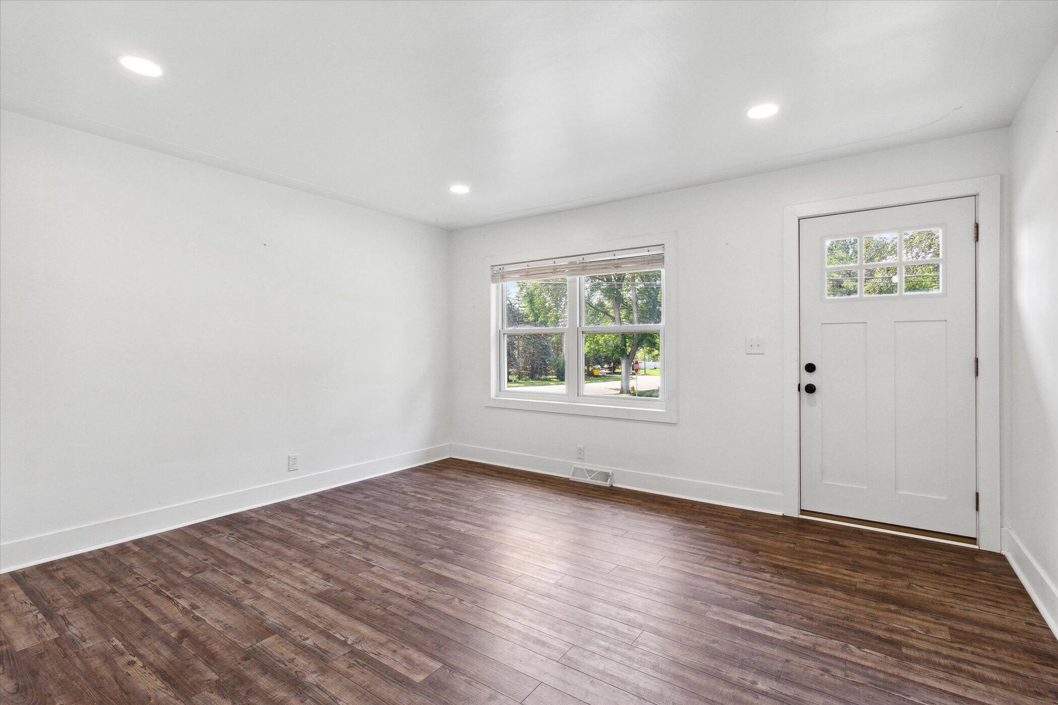 1135 Kentwood Street NE