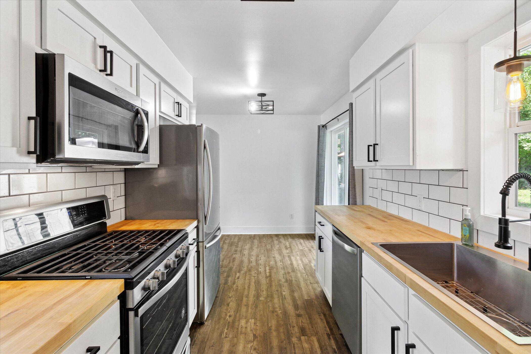 1135 Kentwood Street NE