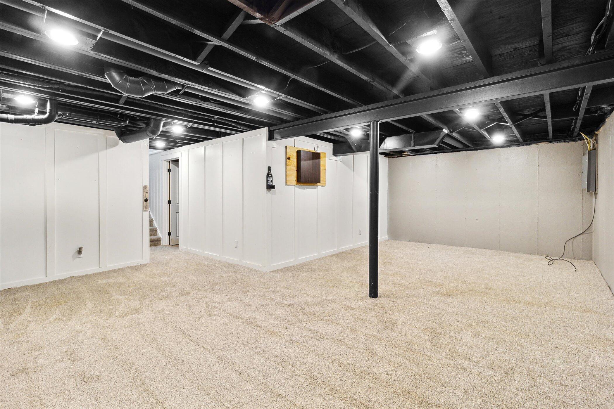 1135 Kentwood Street NE