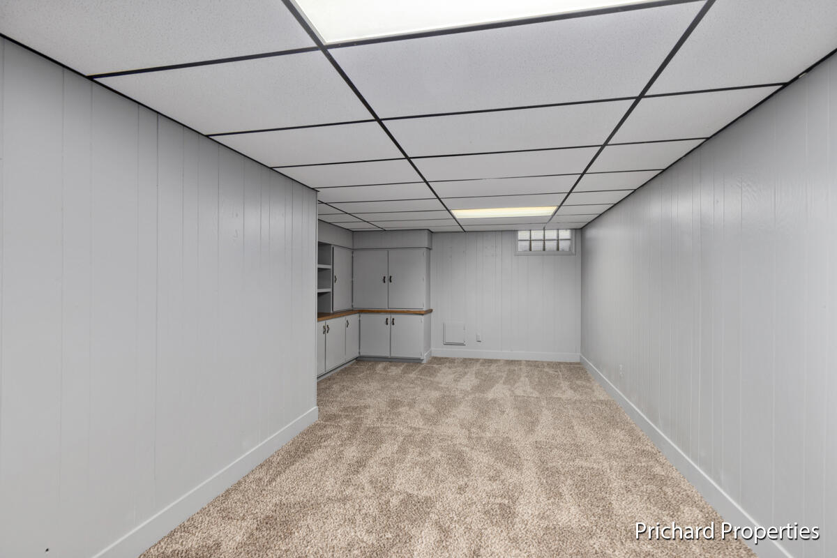 2634 Lake Michigan Drive NW