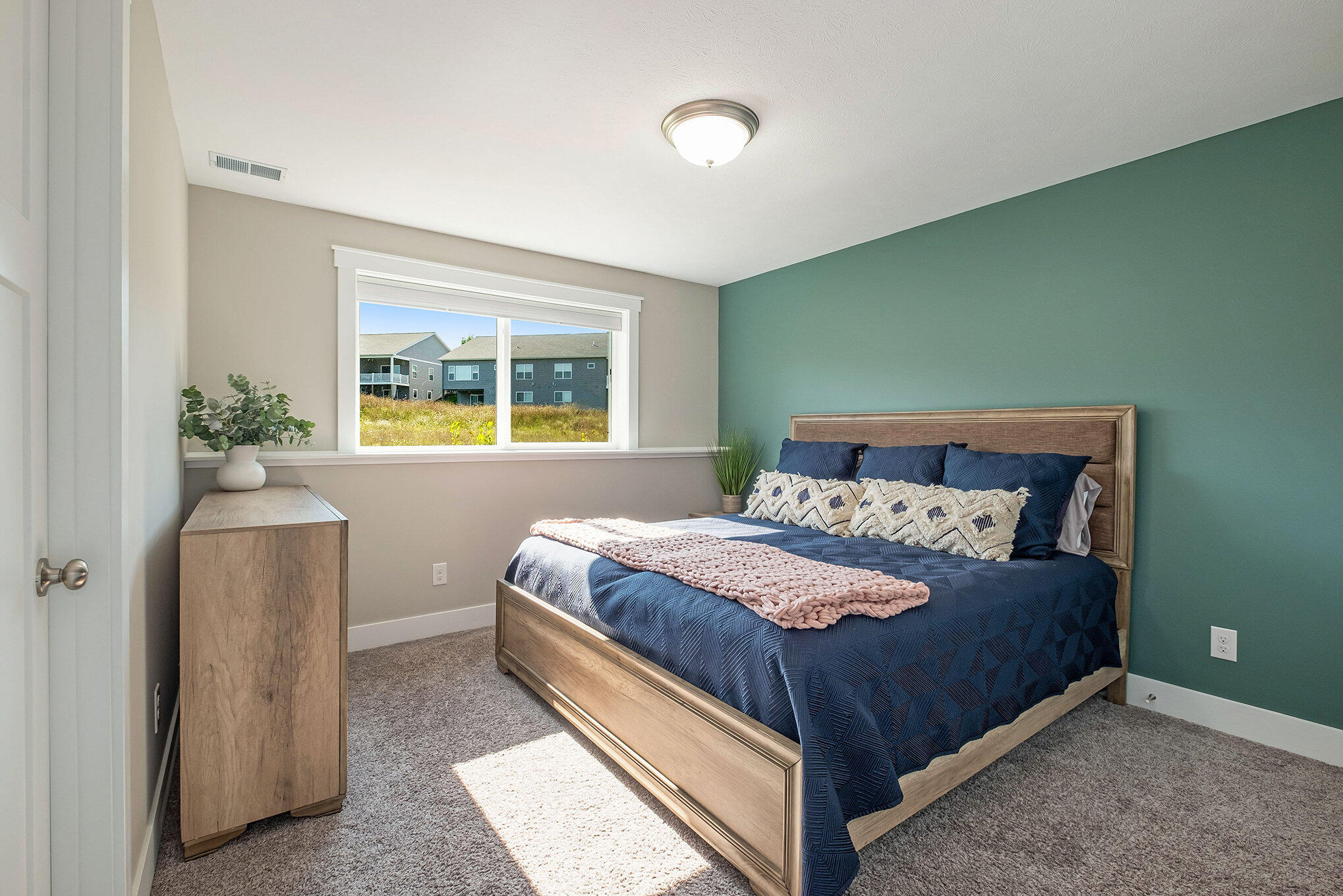 3494 Copper River Avenue SW, 5