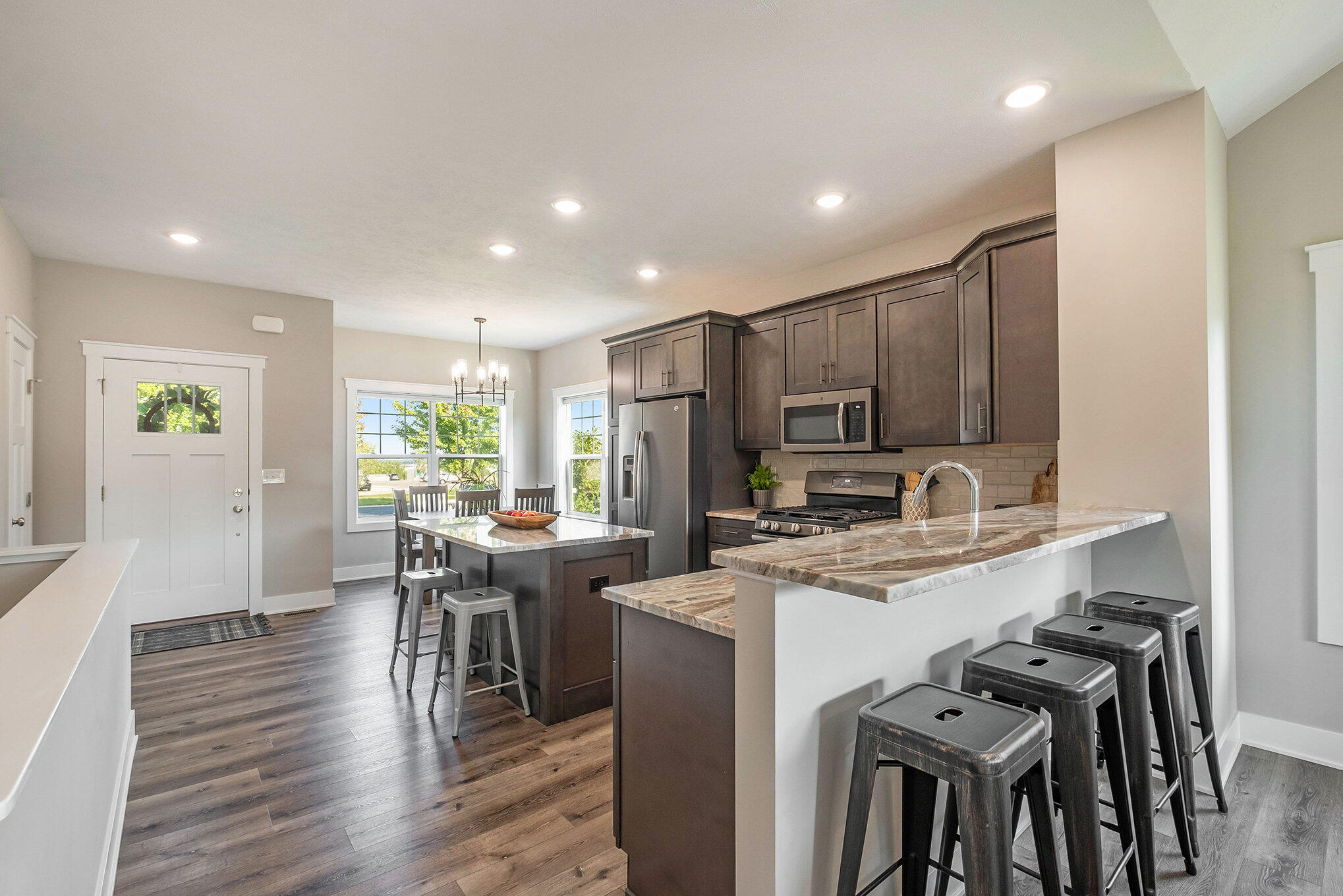 3494 Copper River Avenue SW, 5