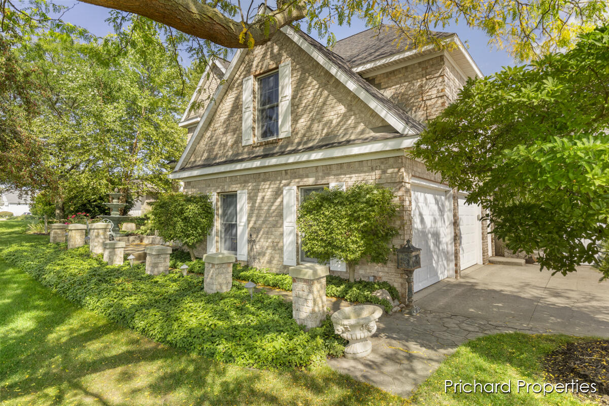 2574 Air Park Drive