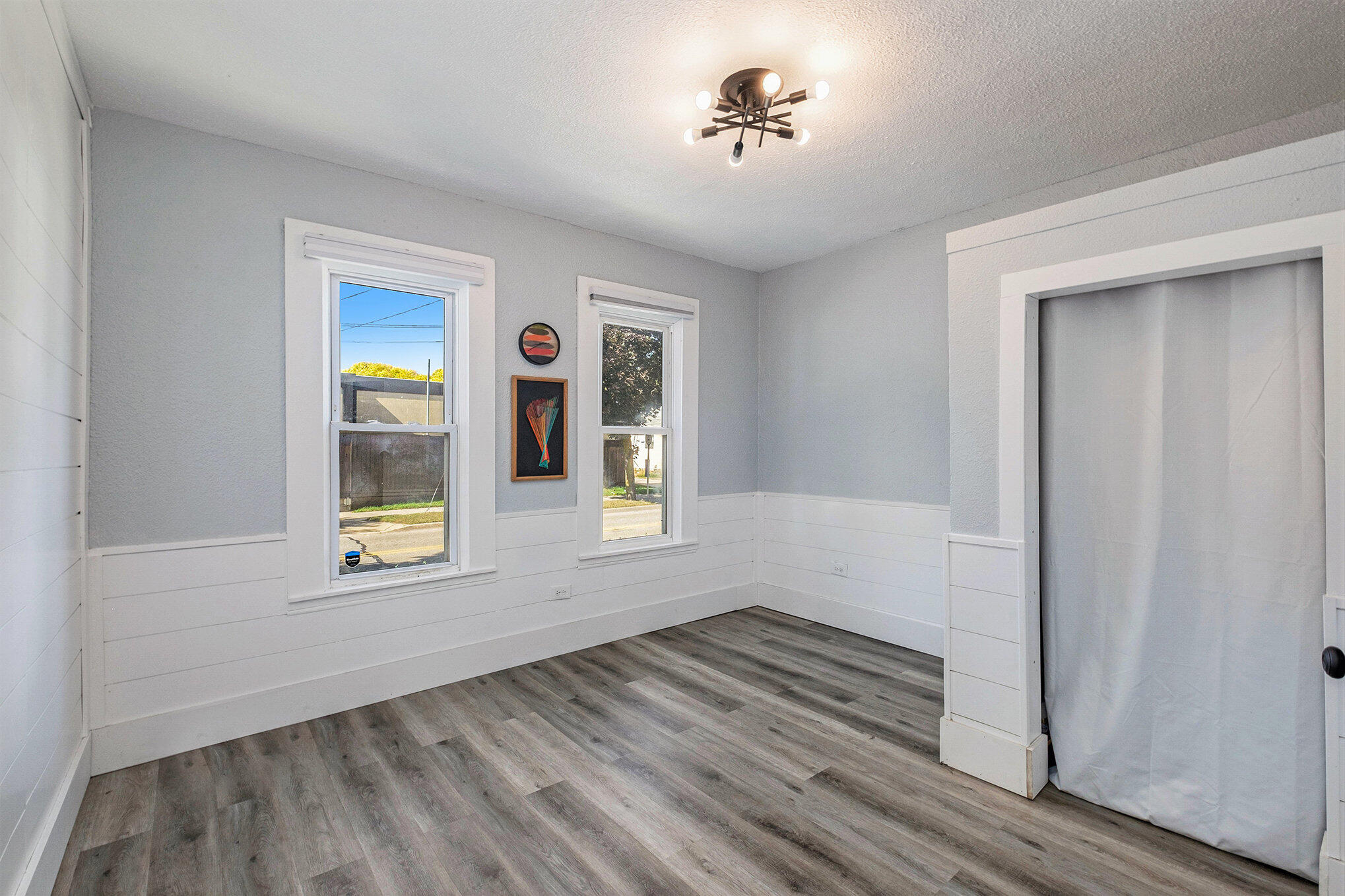 706 Alpine Avenue NW