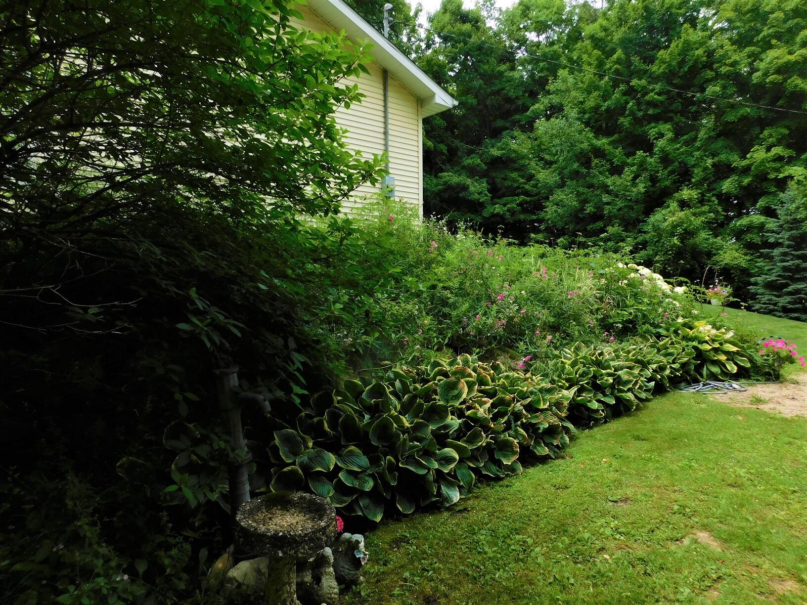 10050 Walander Street NE