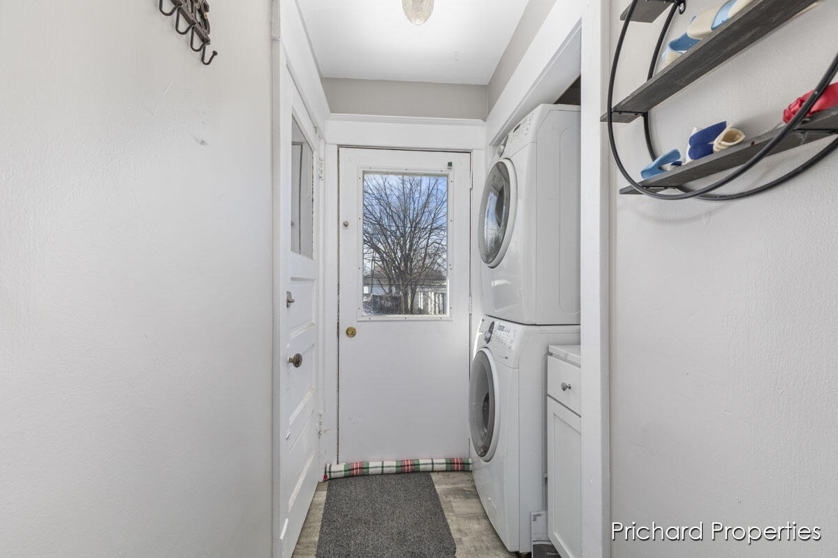 1539 Quarry Avenue NW