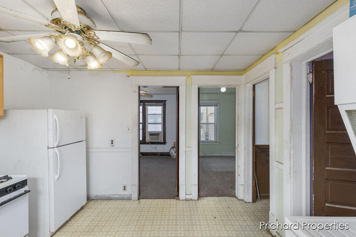 1539 Quarry Avenue NW