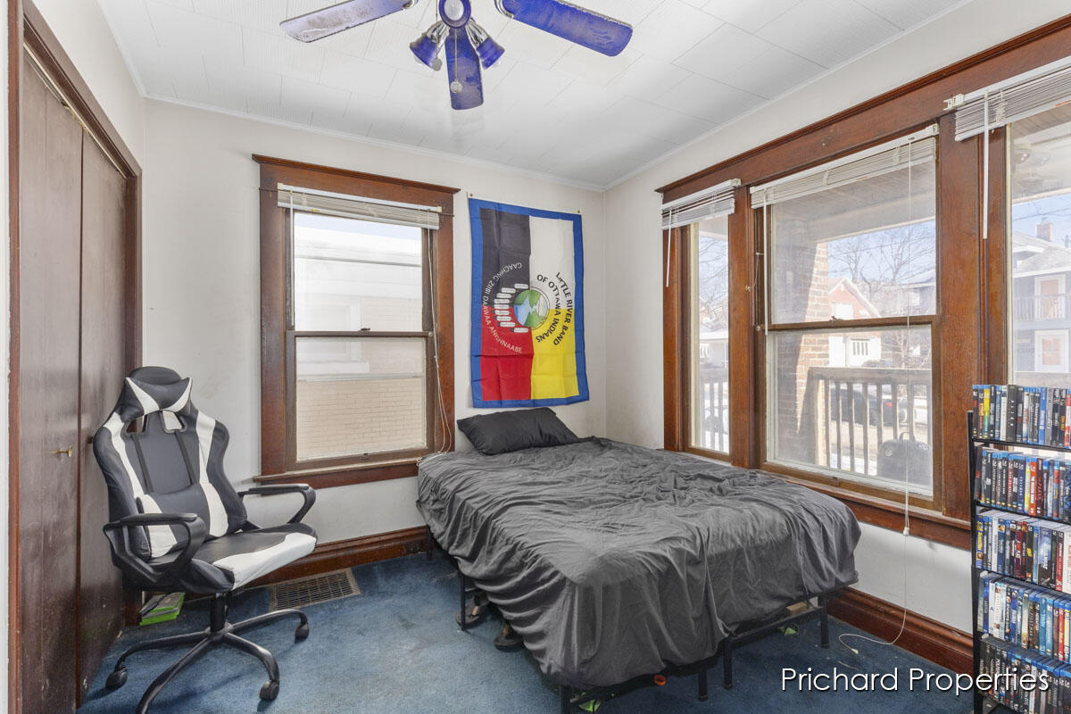 1539 Quarry Avenue NW