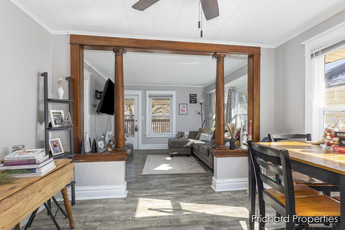 1539 Quarry Avenue NW