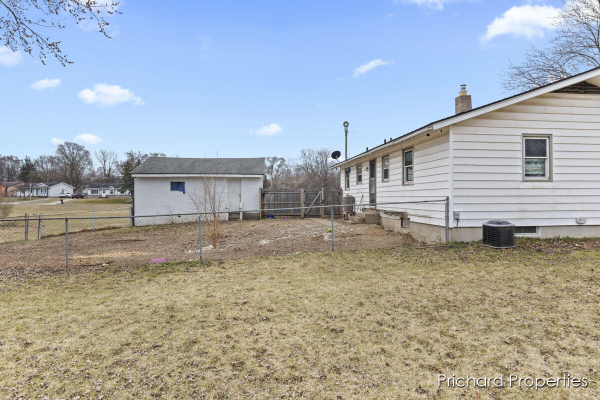 2864 Wallace Avenue SW