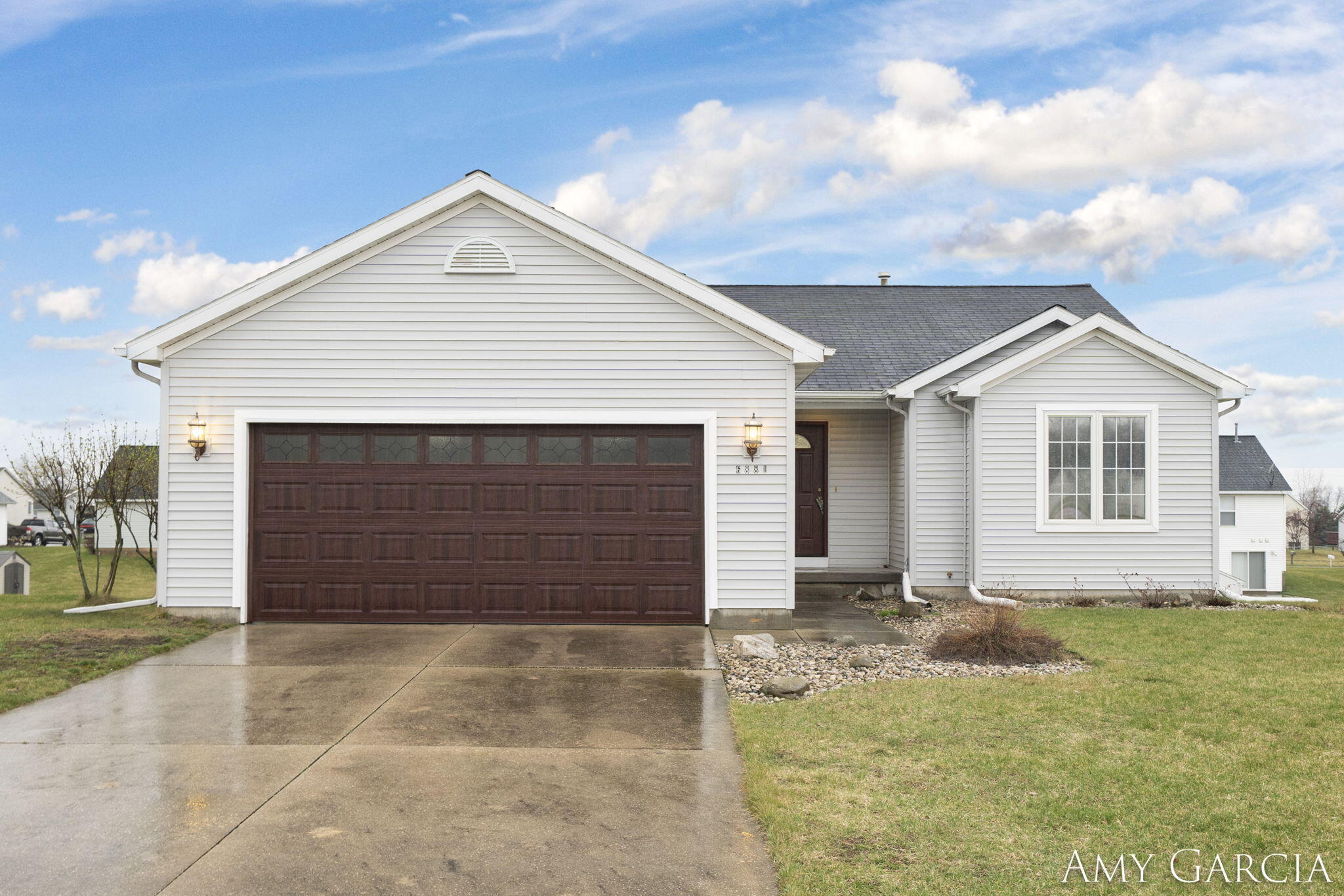 6881 Hartman Drive Drive SE