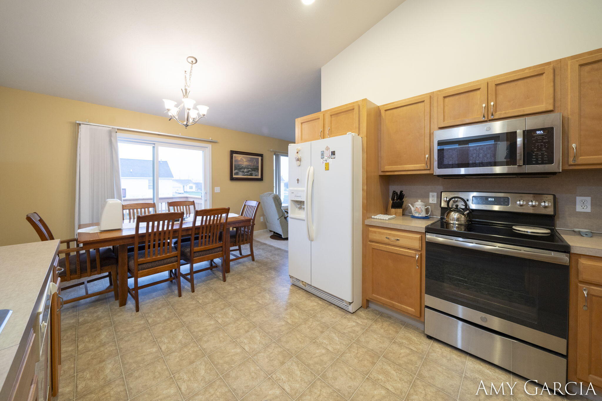 6881 Hartman Drive Drive SE