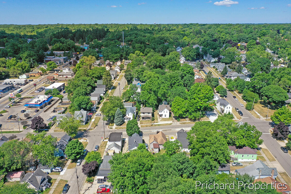 1236 Garfield Avenue NW