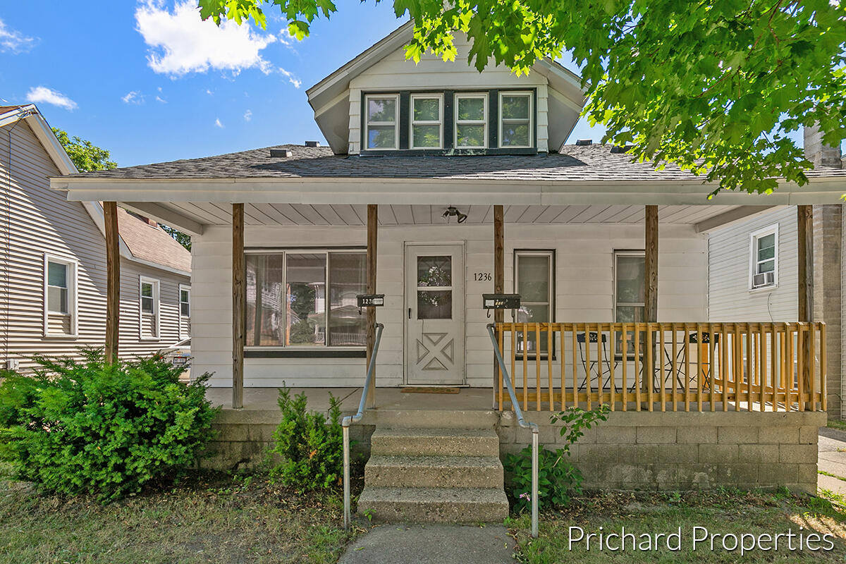 1236 Garfield Avenue NW