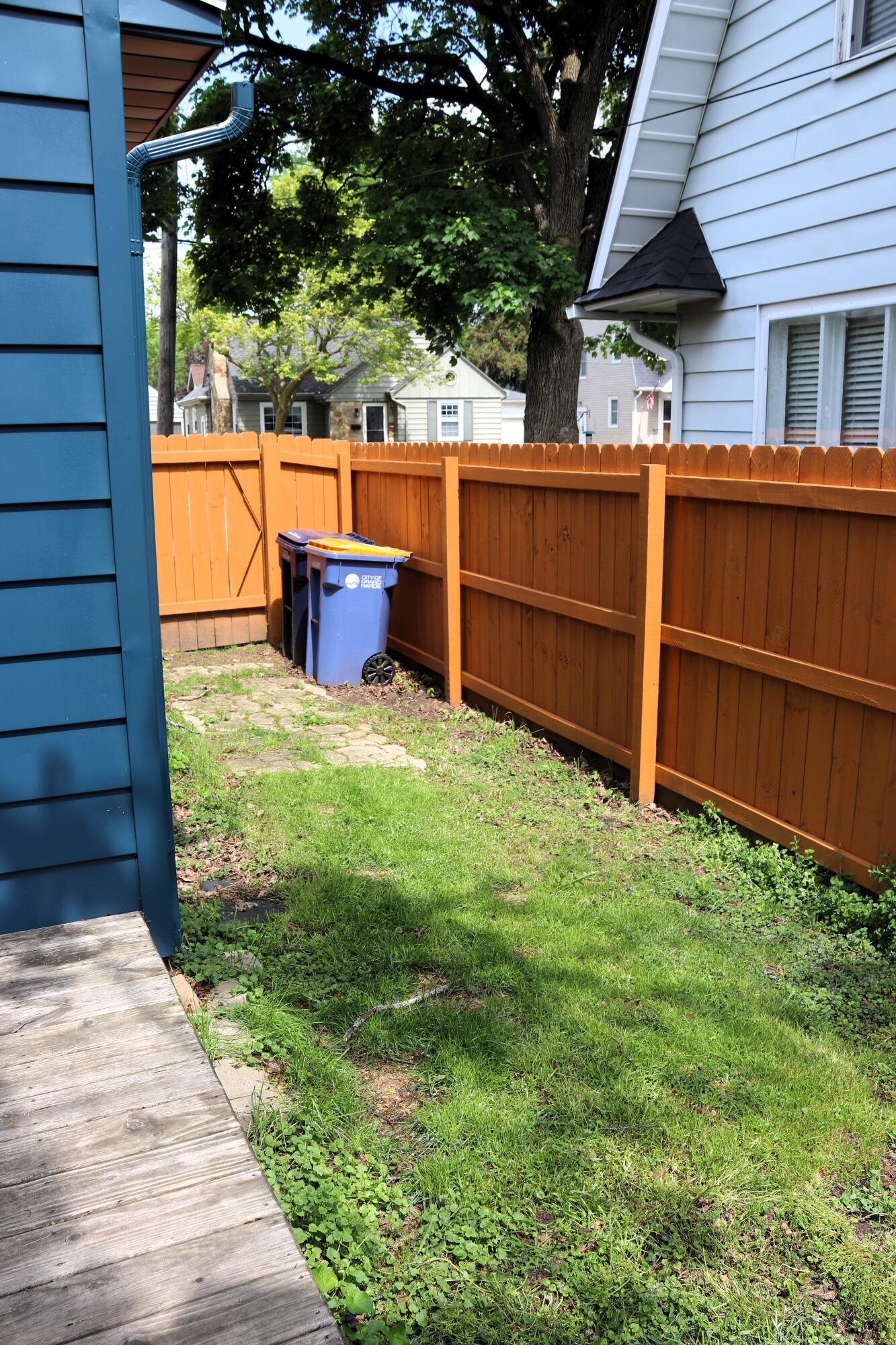 814 N Ottillia Street SE