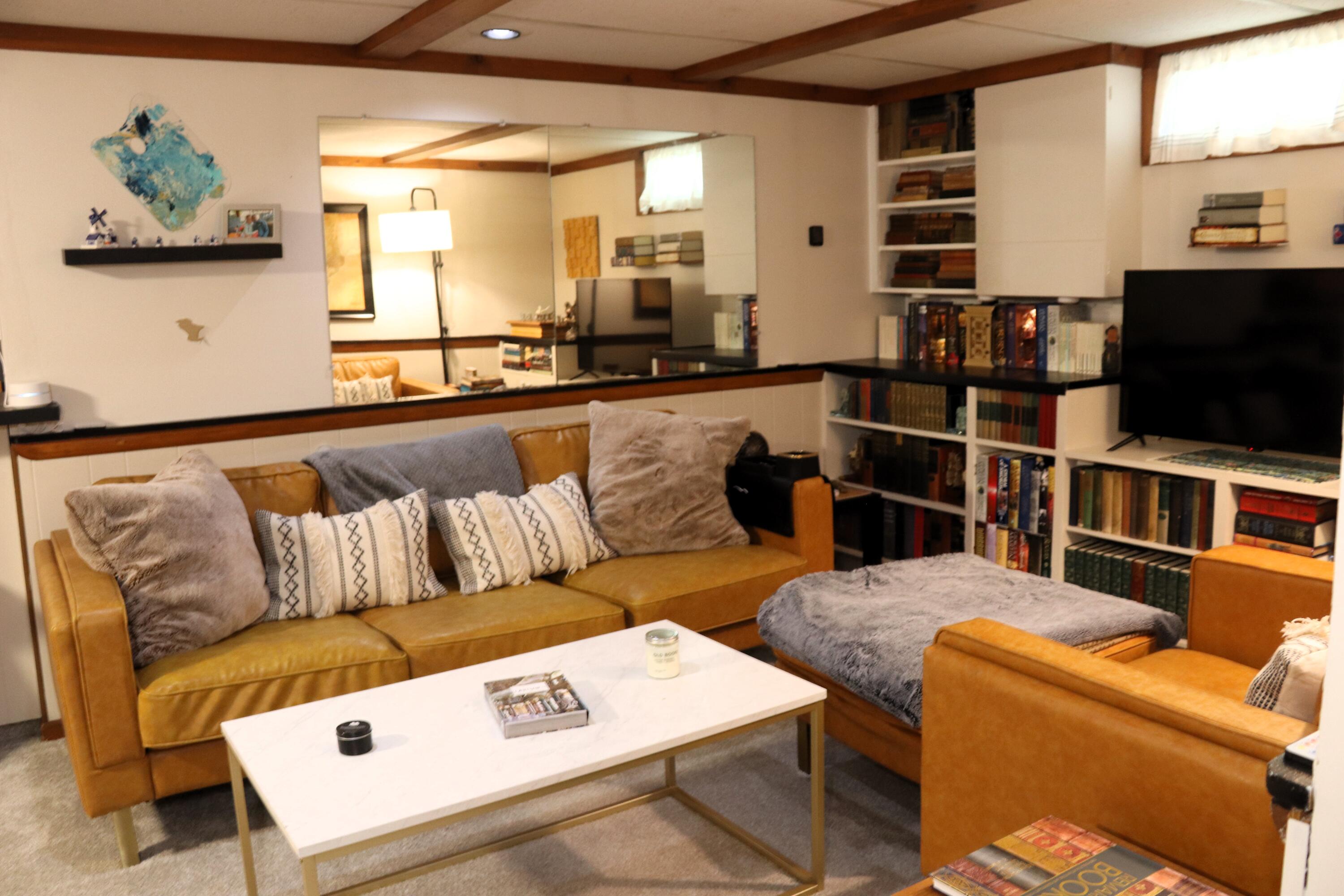 814 N Ottillia Street SE