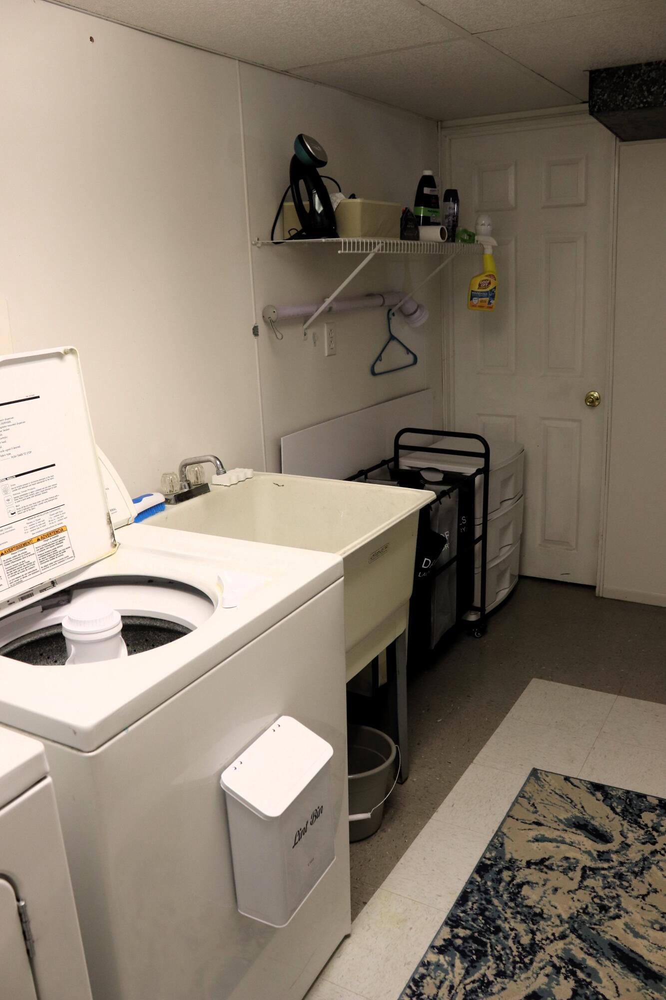 814 N Ottillia Street SE