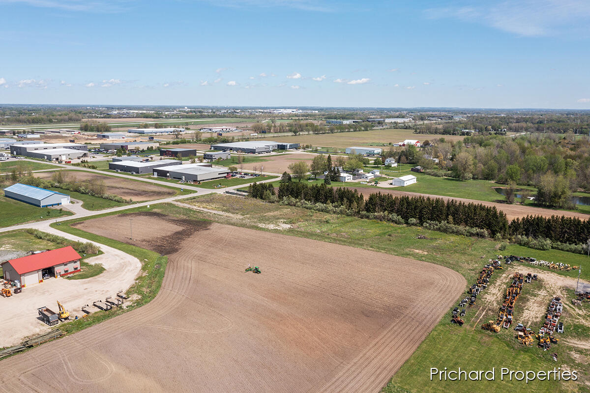 V/L 143rd Avenue, Parcel 2