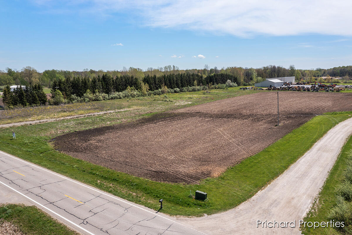 V/L 143rd Avenue, Parcel 2