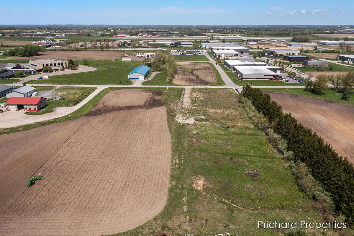 V/L 143rd Avenue, Parcel 2