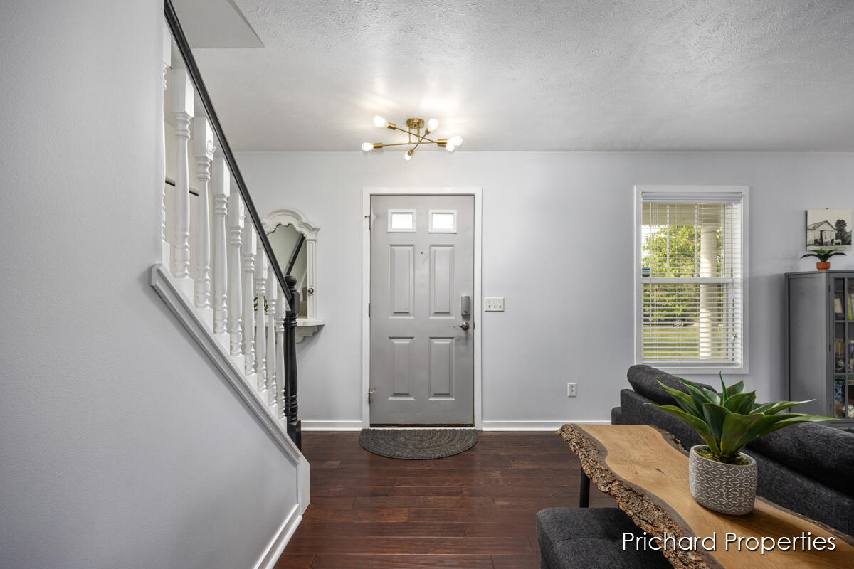 5789 Walnut Ridge Drive SW