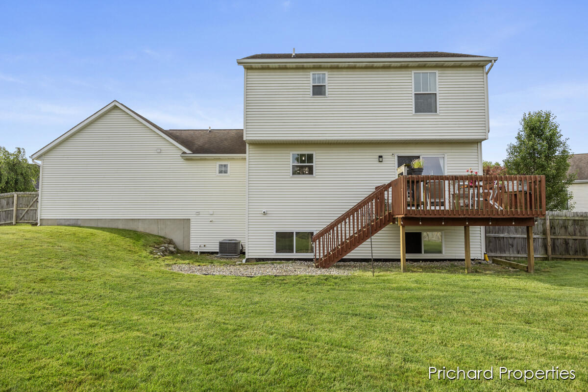 5789 Walnut Ridge Drive SW