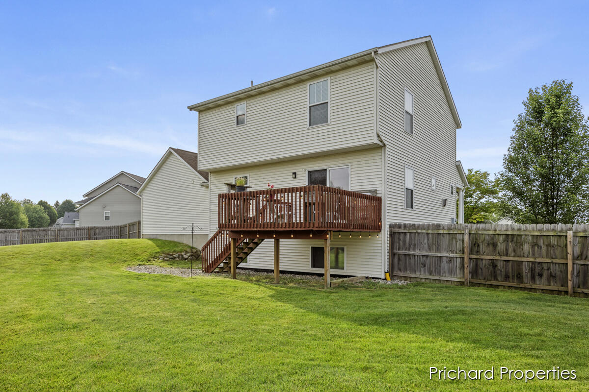 5789 Walnut Ridge Drive SW