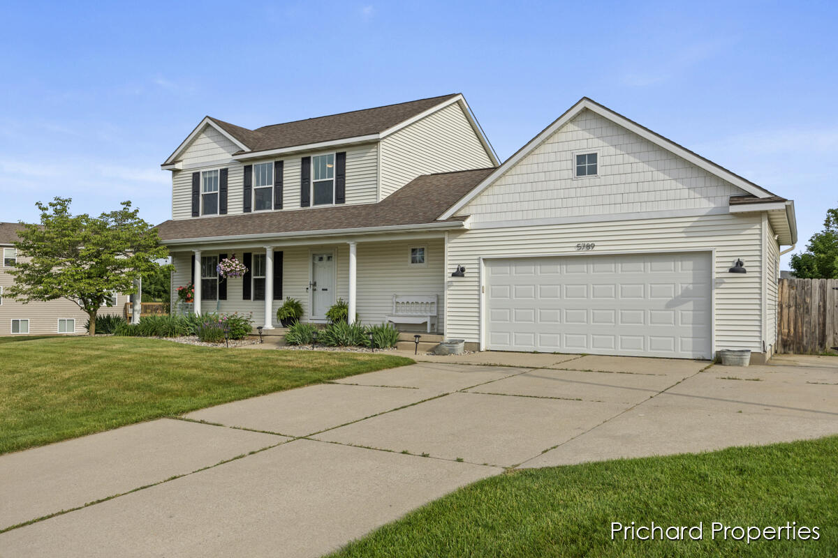 5789 Walnut Ridge Drive SW