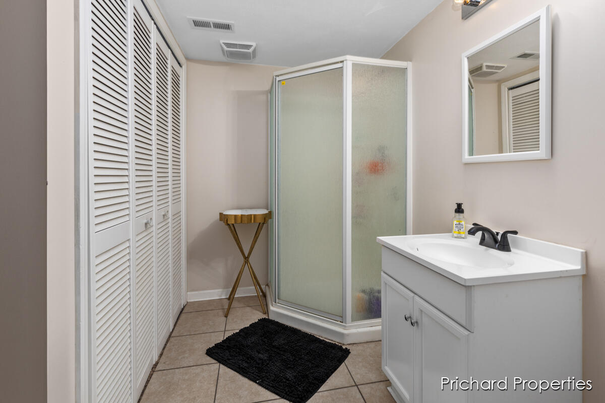 4326 Brookcrest Drive SW