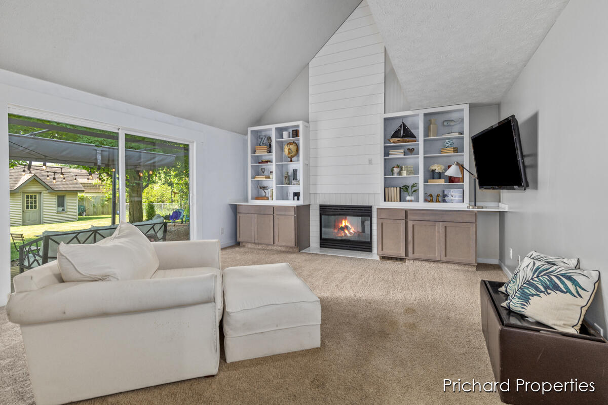 4326 Brookcrest Drive SW