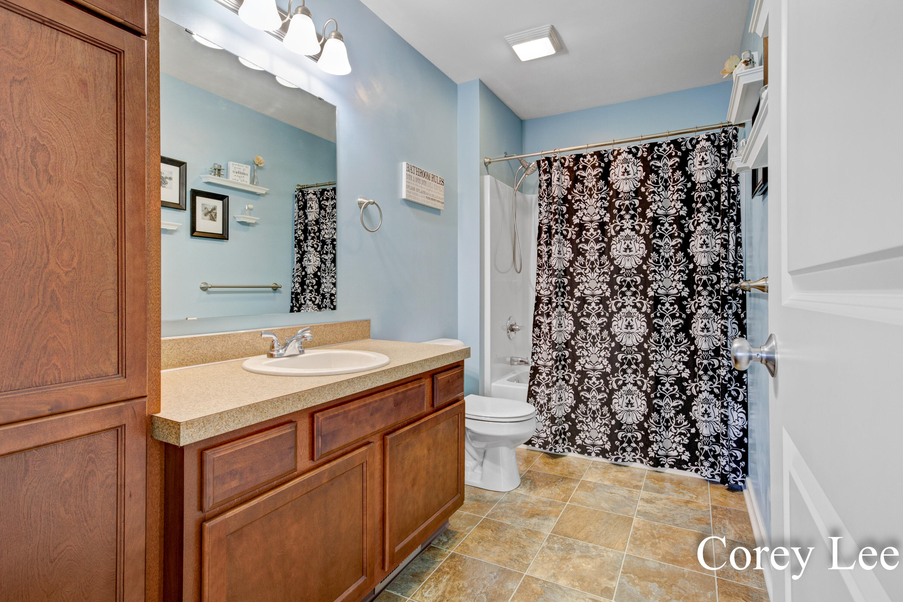 514 Clear Wood Drive SE