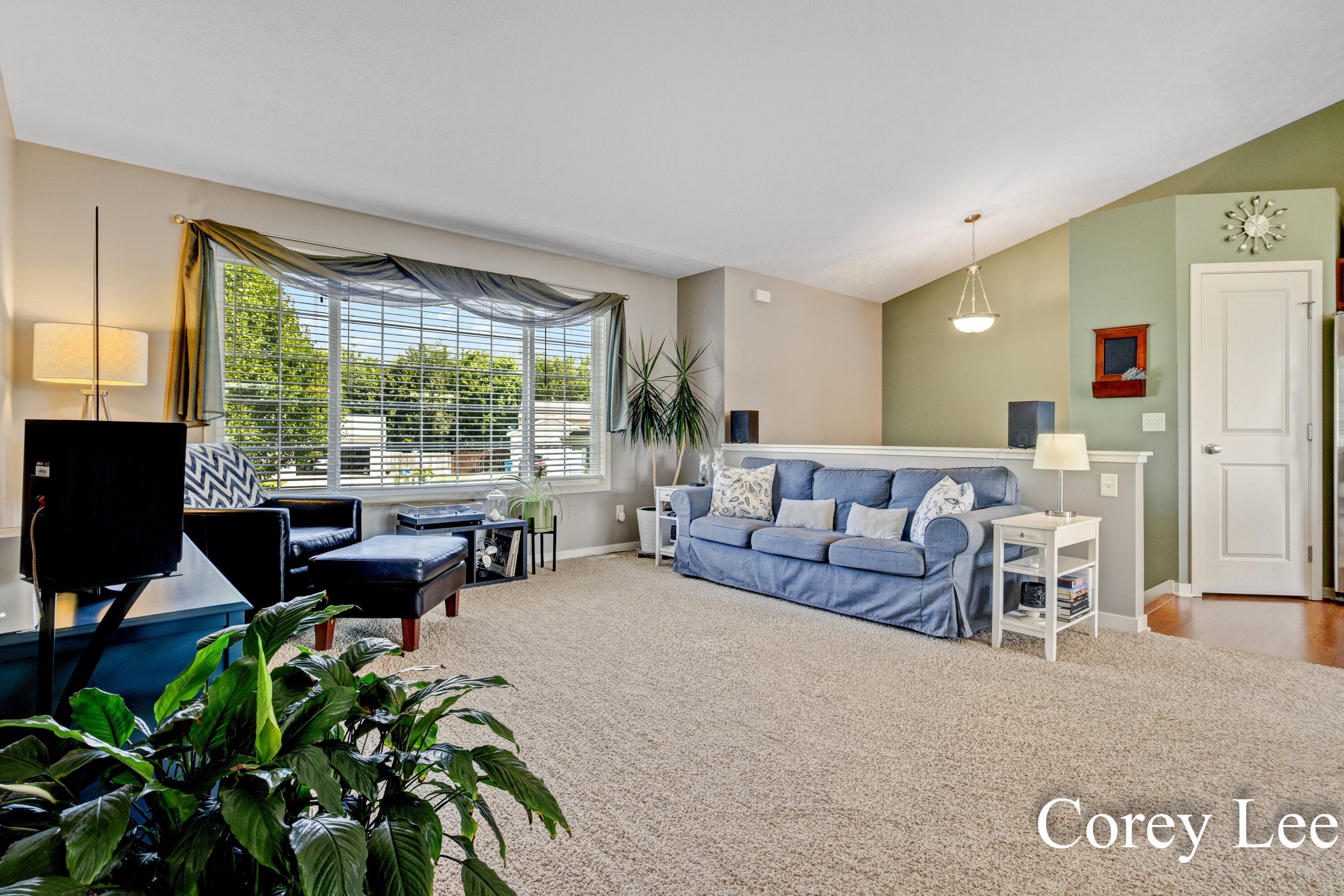 514 Clear Wood Drive SE