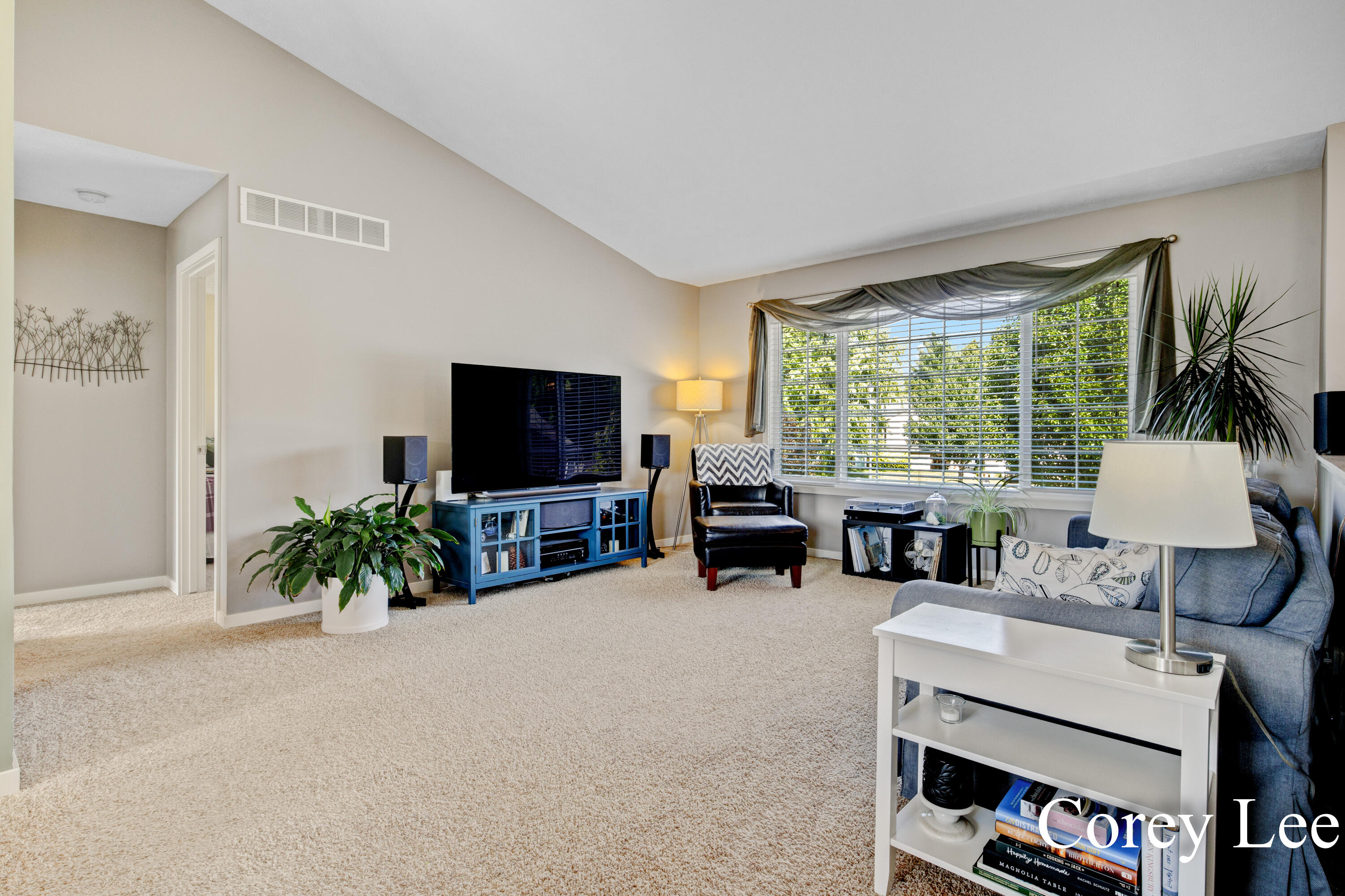 514 Clear Wood Drive SE