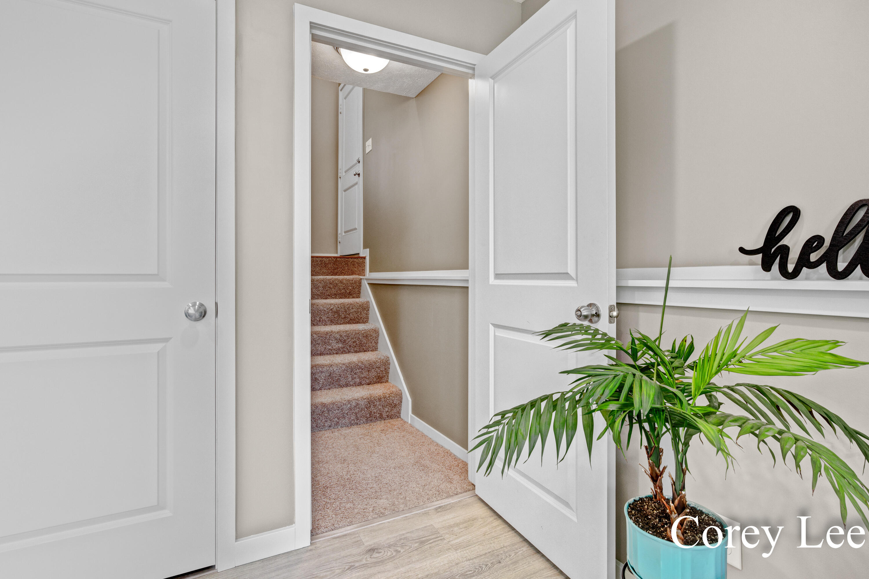 514 Clear Wood Drive SE