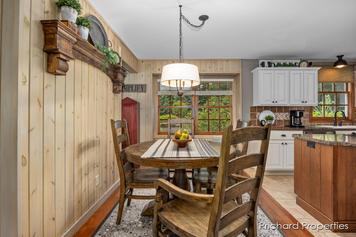 3911 McNaughton Hls Drive
