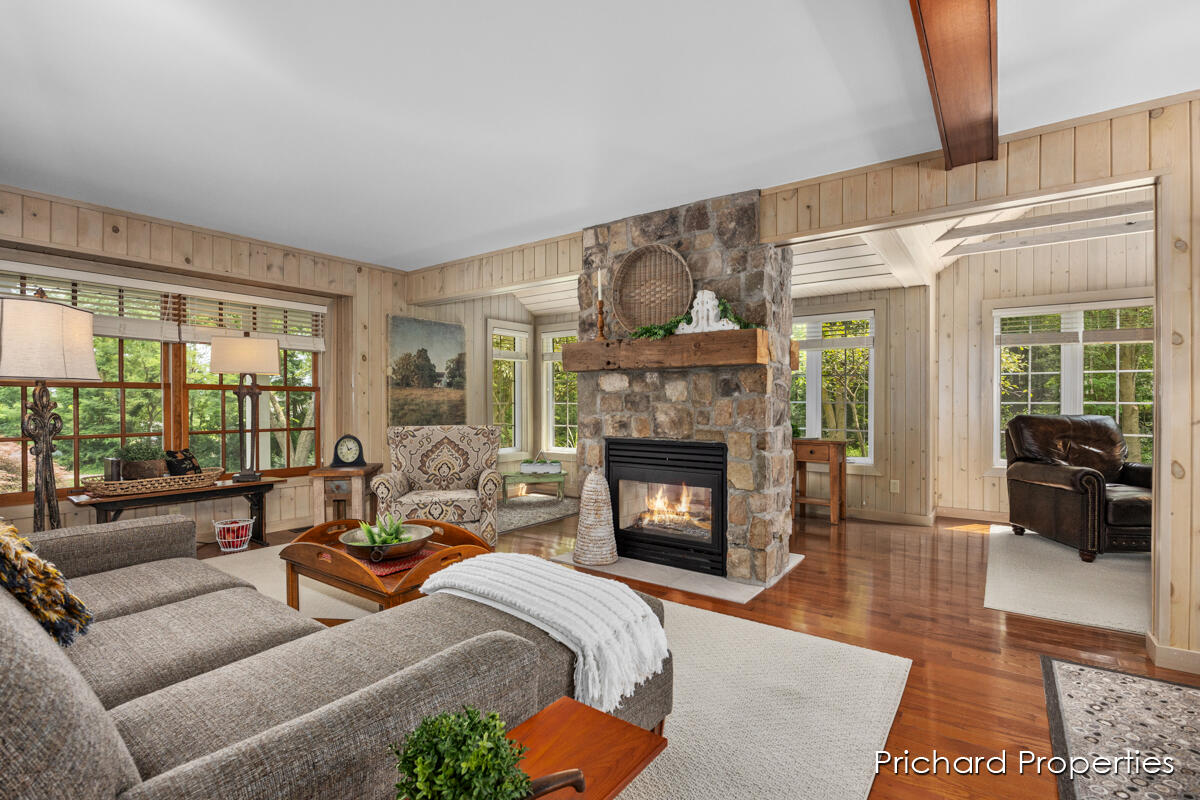 3911 McNaughton Hls Drive