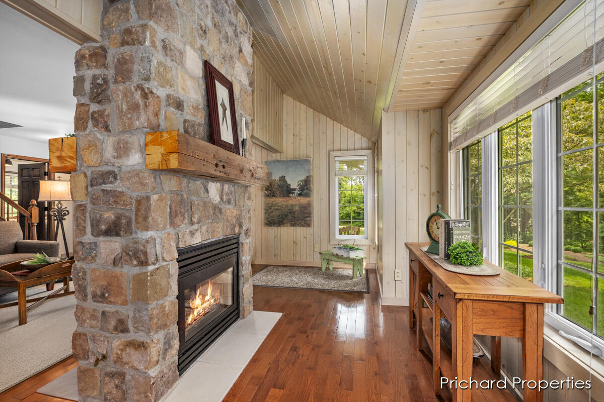 3911 McNaughton Hls Drive