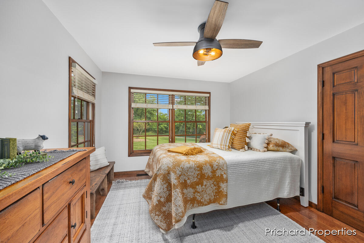 3911 McNaughton Hls Drive