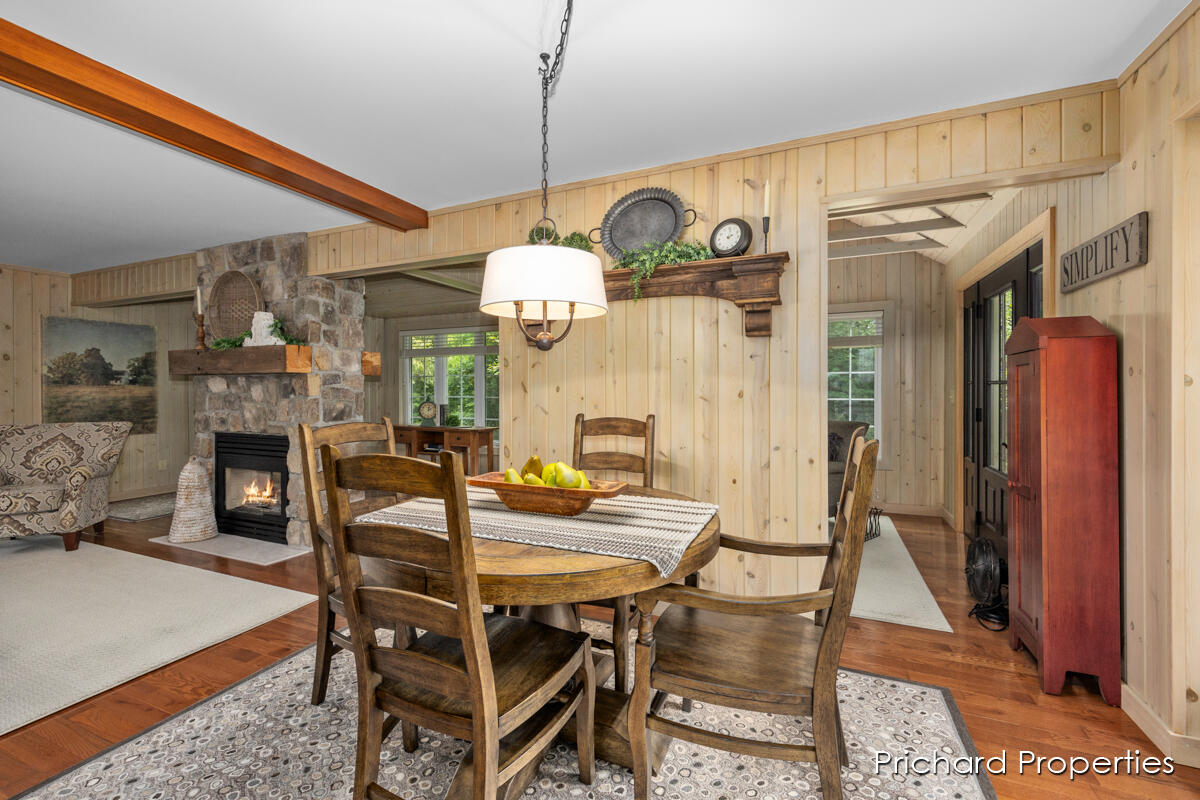 3911 McNaughton Hls Drive