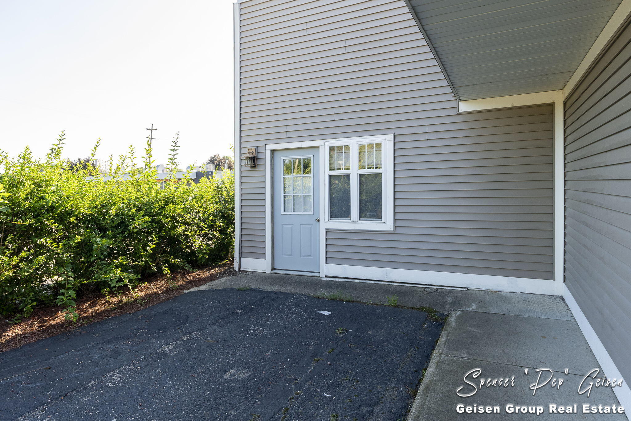 1100 N Lafayette Street