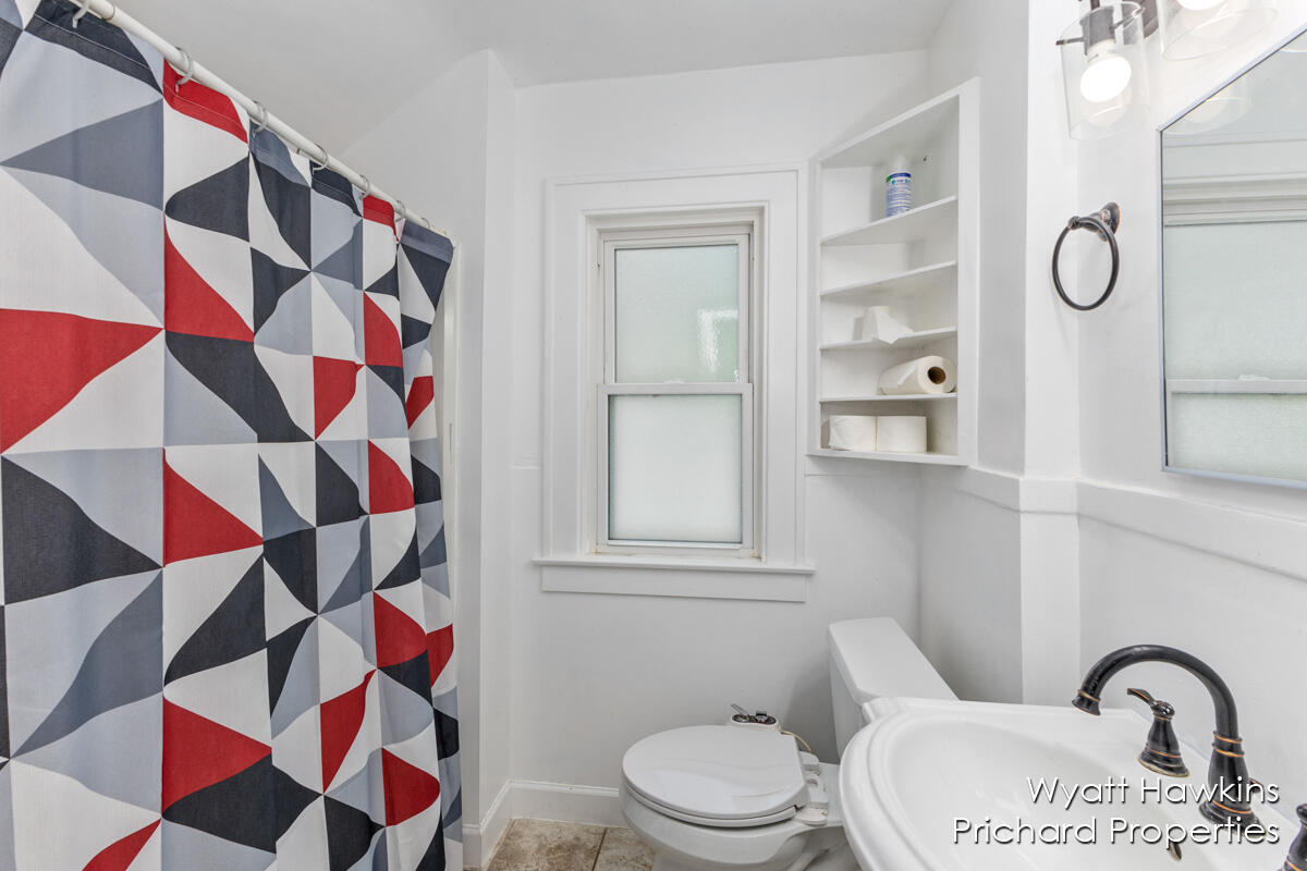 1815 Willard Avenue SE