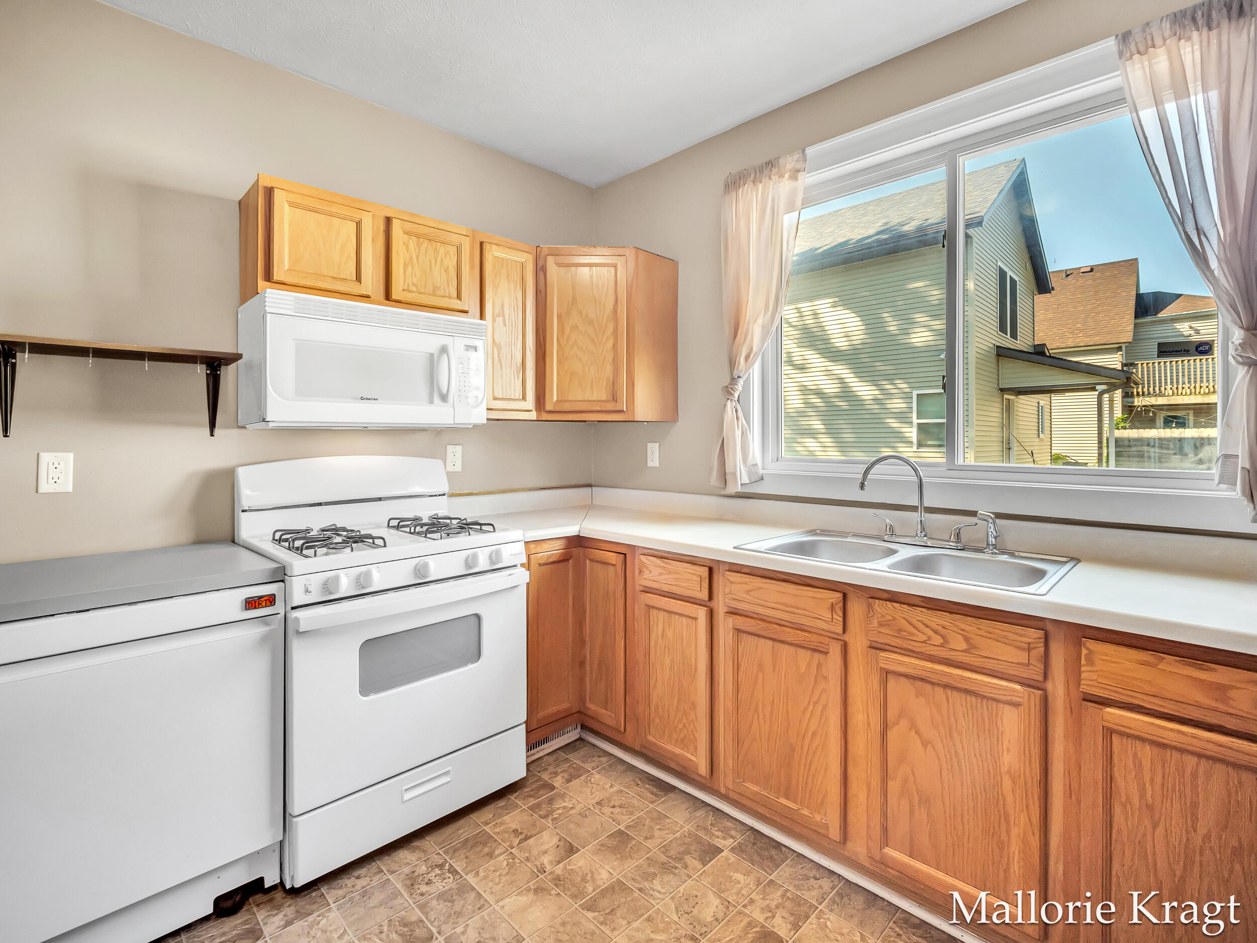 825 Sherman Street SE