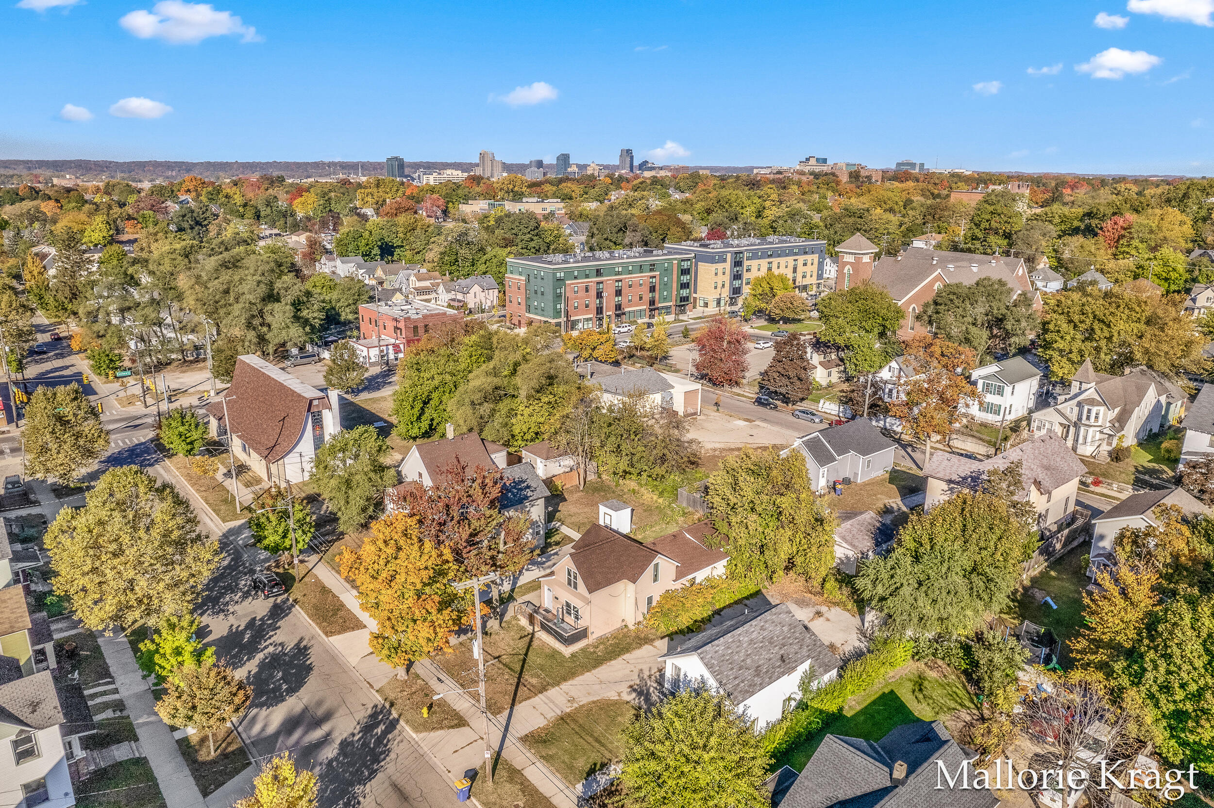 825 Sherman Street SE