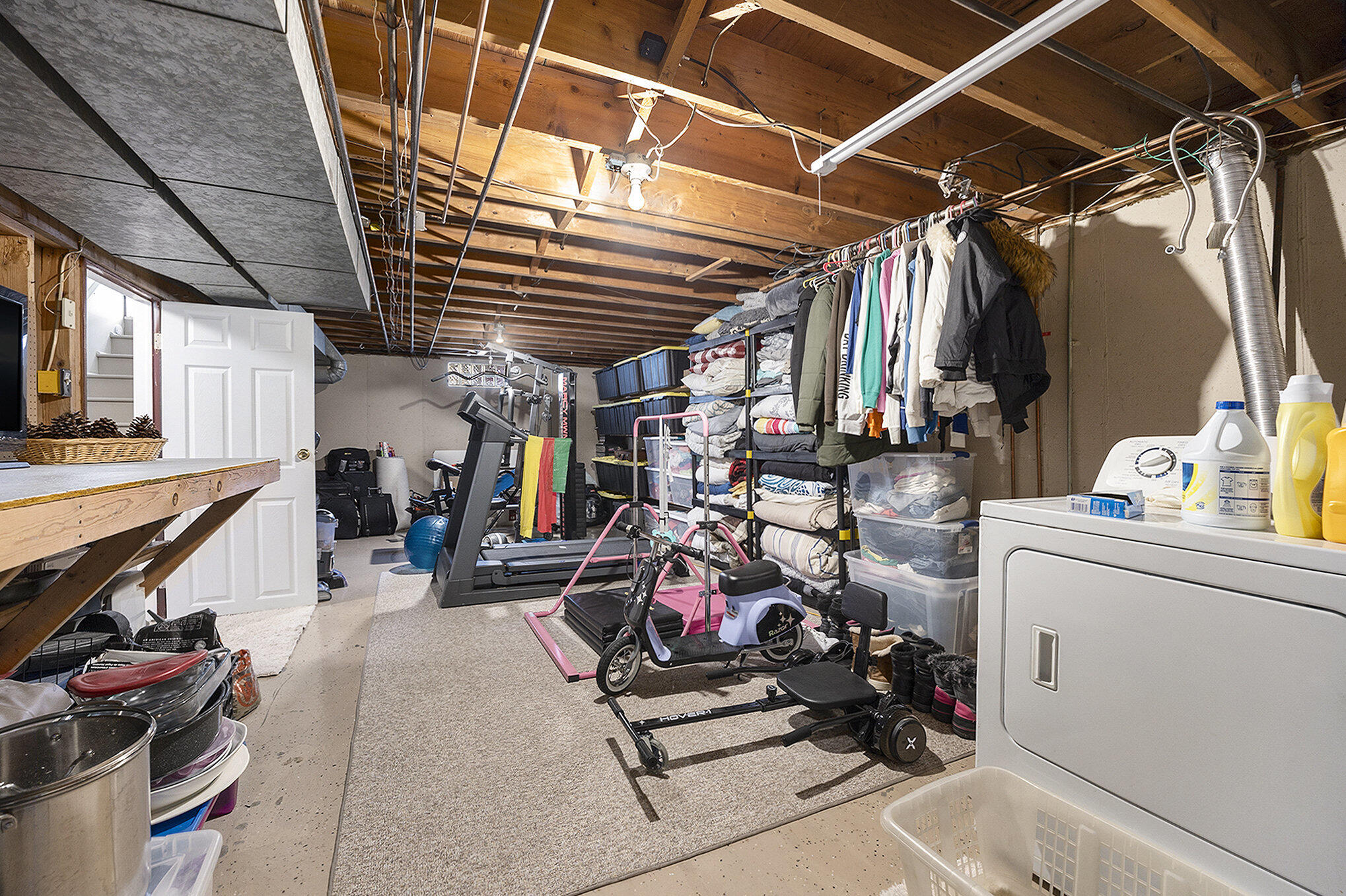 11071/ 11073 Mountain Ash Avenue NW